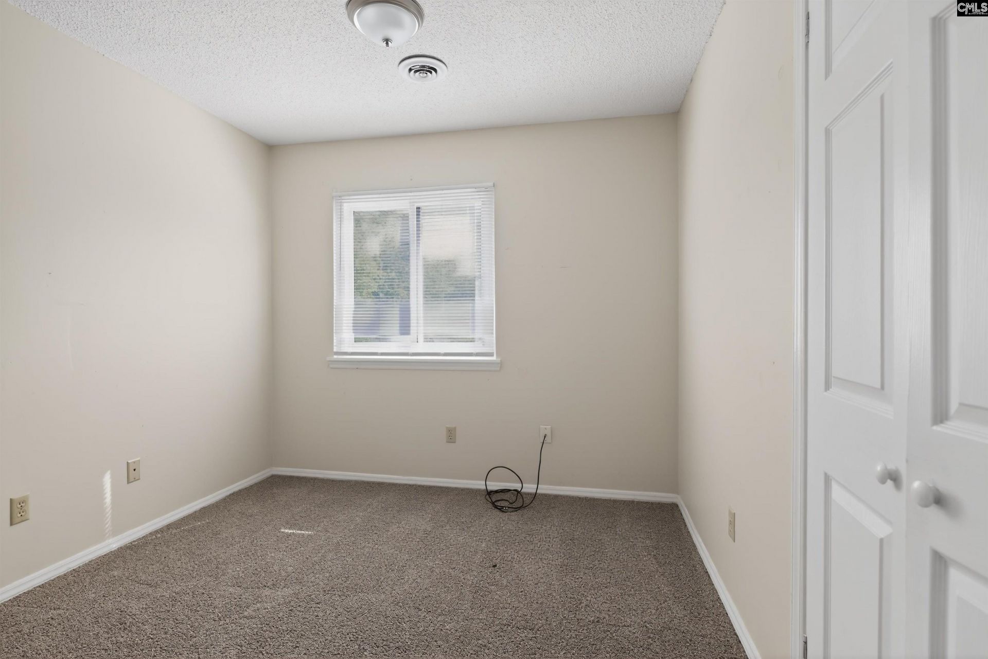 326 Rockingham Road  Photo 16