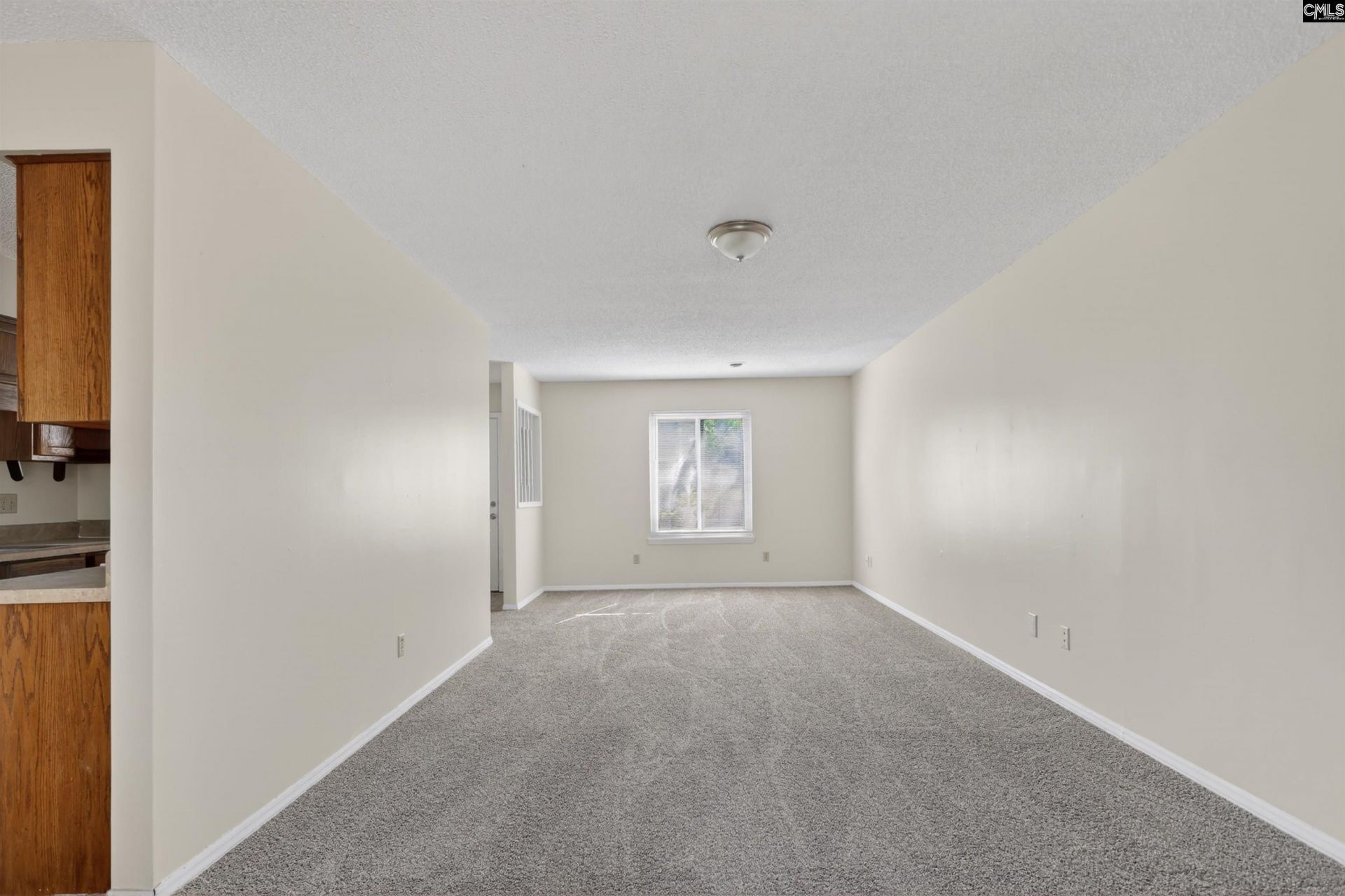 326 Rockingham Road  Photo 5