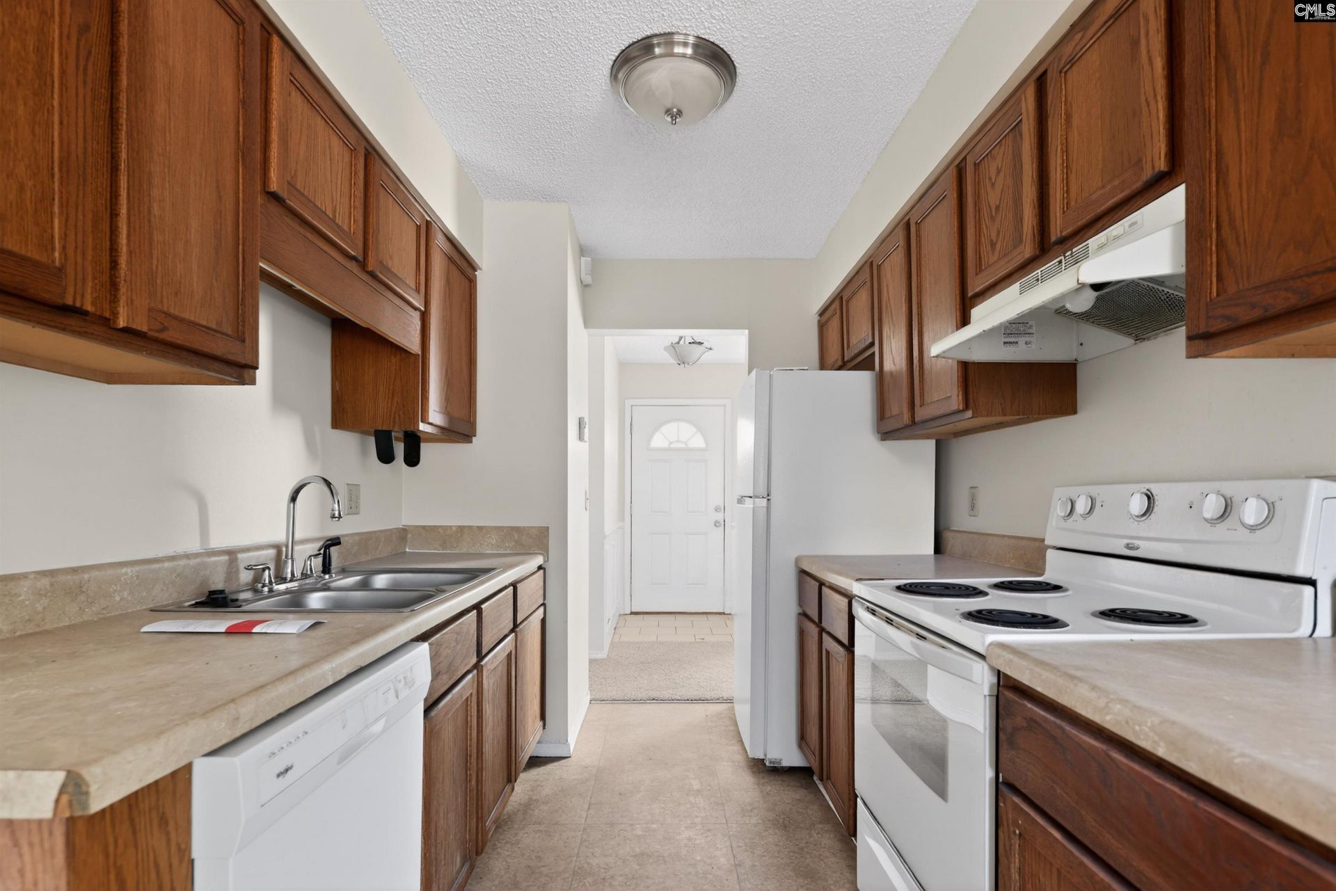 326 Rockingham Road  Photo 8