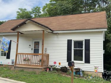 358 Nesbit Avenue, Mooresville, NC 28115