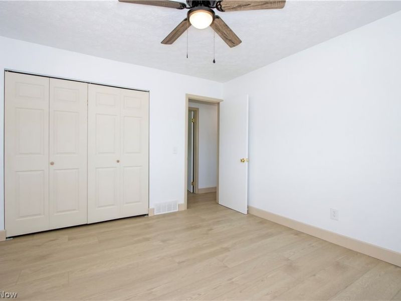 362 Jettie Avenue NE, East Canton, OH 44730 Photo 16