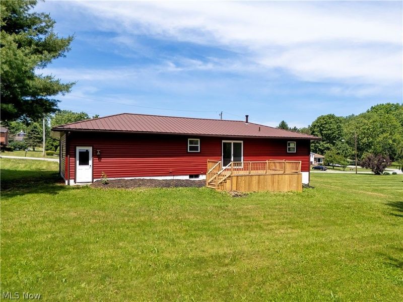 362 Jettie Avenue NE, East Canton, OH 44730 Photo 5