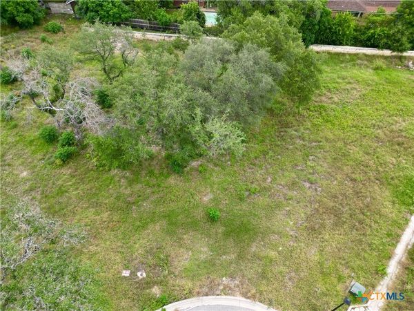 536 25th Avenue , Belton, TX 76513