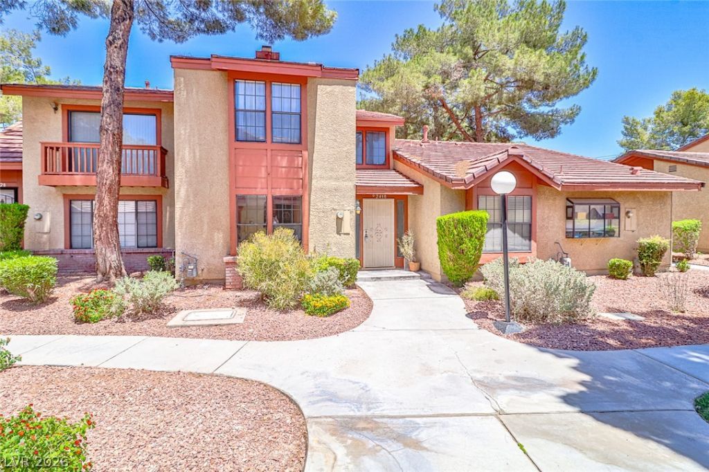 2430 Pickwick Drive , Henderson, NV 89014