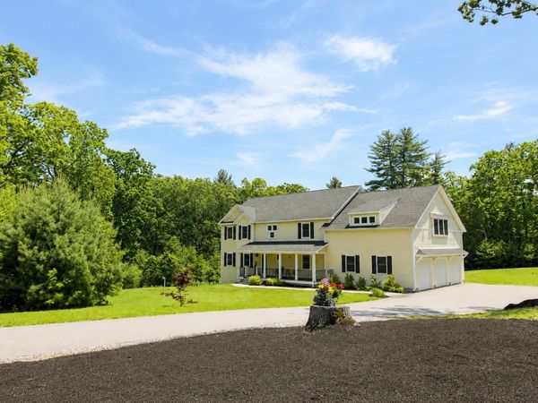 22 Austin Lane, Hollis, NH 03049