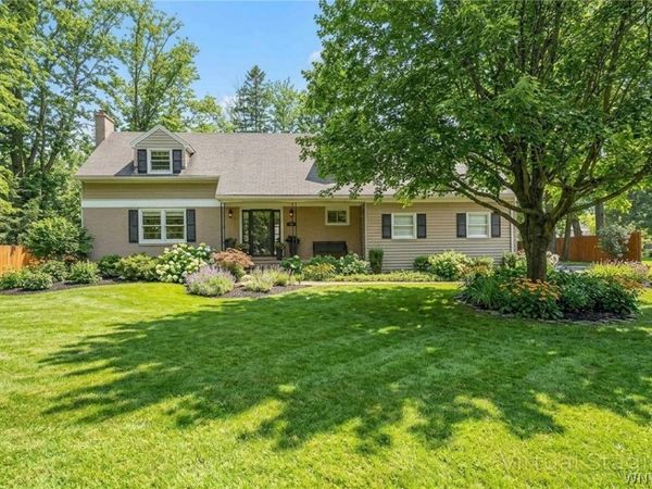 4280 Fairfield Drive , Williamsville, NY 14221