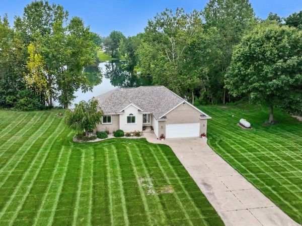 69100 Chief Court, White Pigeon, MI 49099