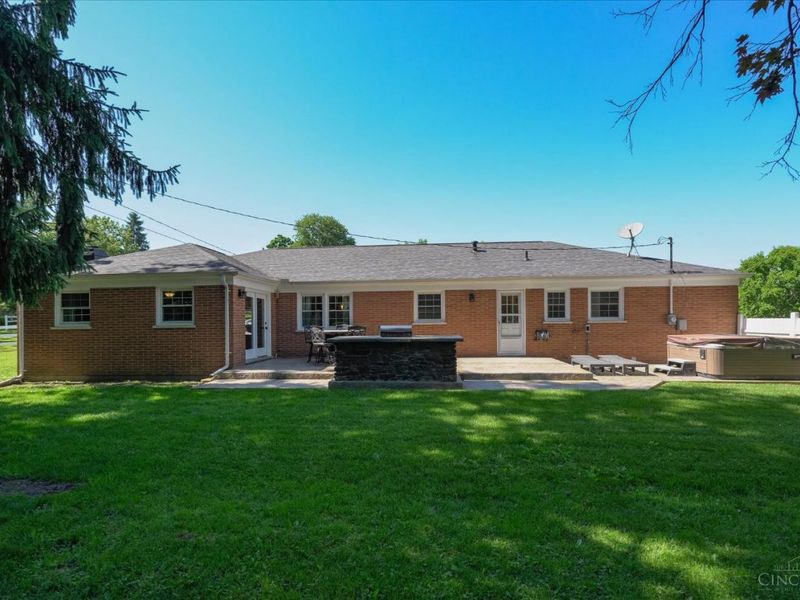 134 Beekin Drive, Hillsboro, OH 45133 Photo 32