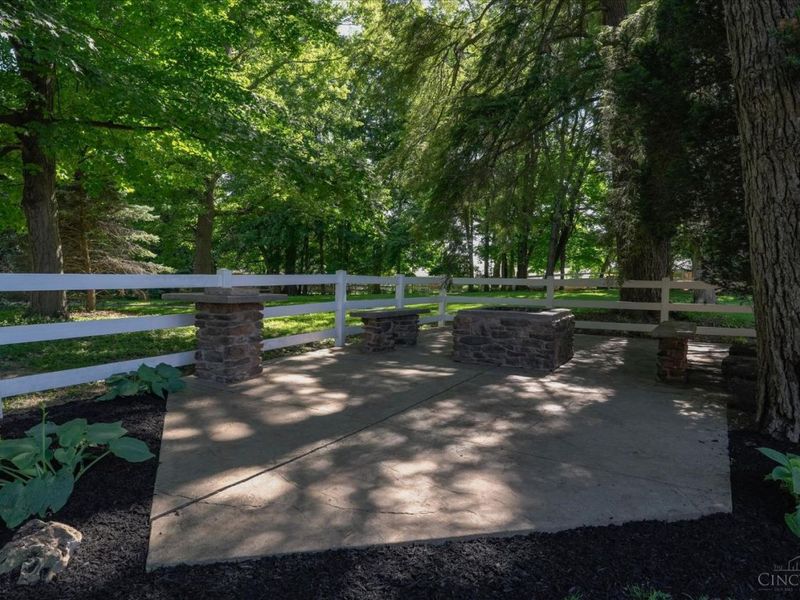 134 Beekin Drive, Hillsboro, OH 45133 Photo 38