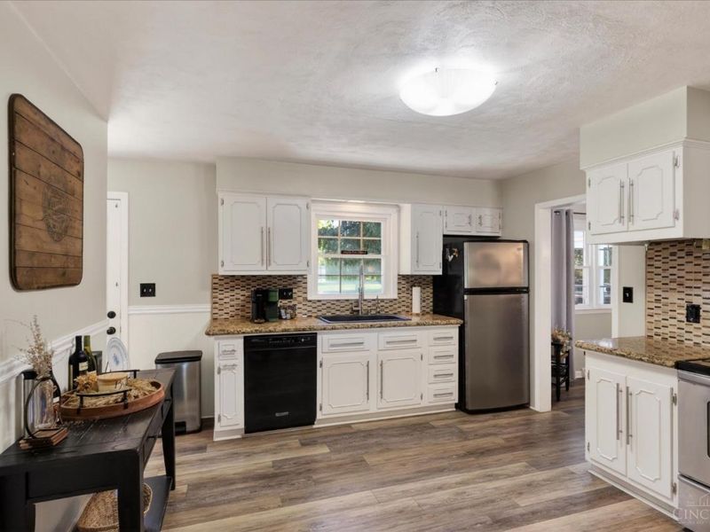 134 Beekin Drive, Hillsboro, OH 45133 Photo 7