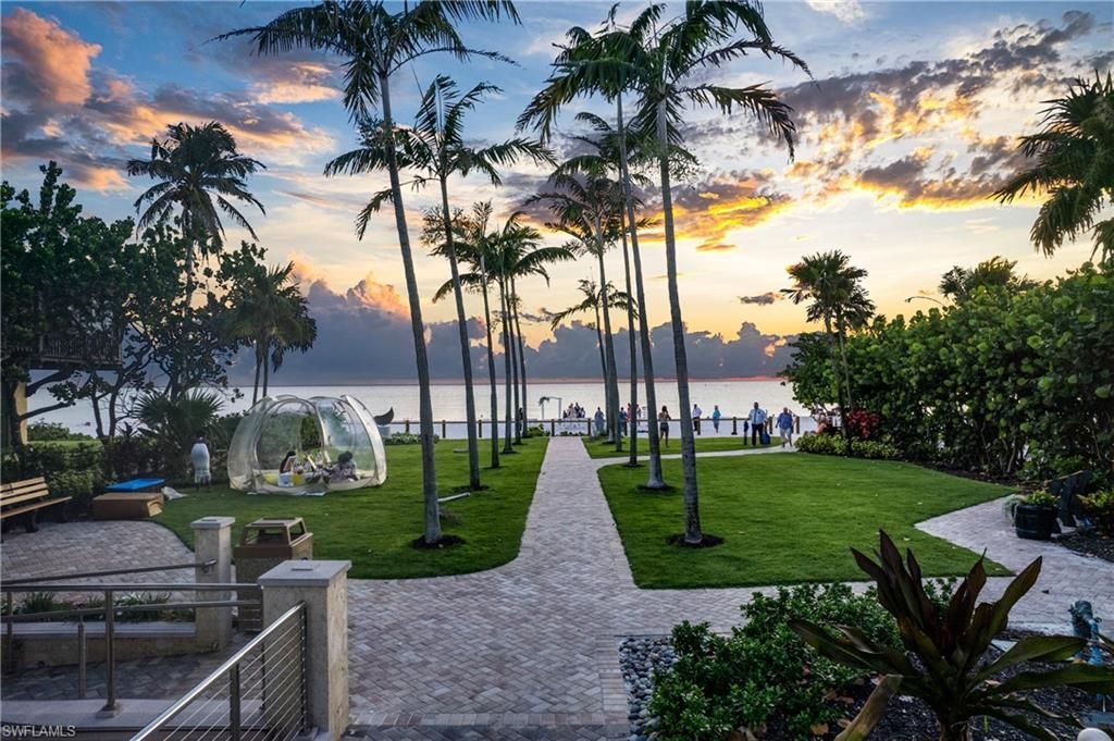 995 9th Ave S, Unit 4, Naples, FL 34102 Photo
