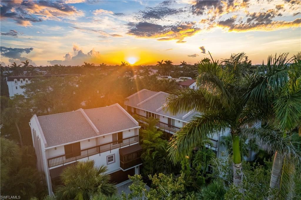 995 9th Ave S, Unit 4, Naples, FL 34102 Photo