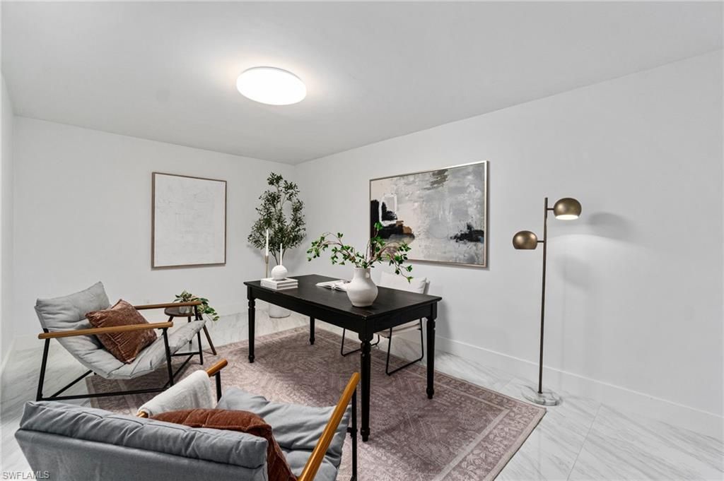 995 9th Ave S, Unit 4, Naples, FL 34102 Photo