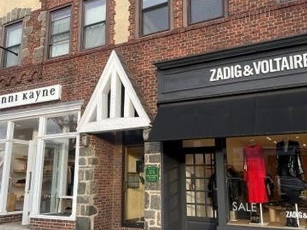 271 Greenwich Avenue , Unit 2D, Greenwich, CT 06830