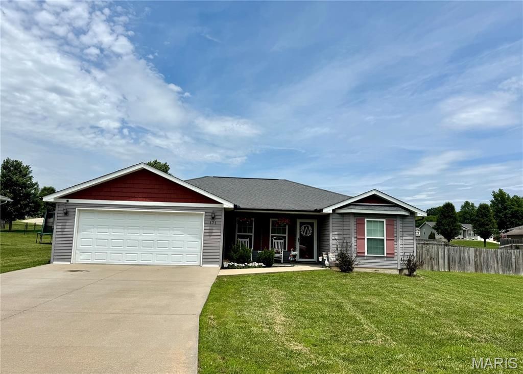 171 Red Hawk Ridge , Cape Girardeau, MO 63701 Main Photo