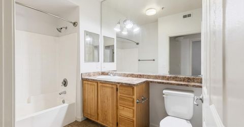 501 Gibson Dr #2121, Unit 2121, Roseville, CA 95678 Photo