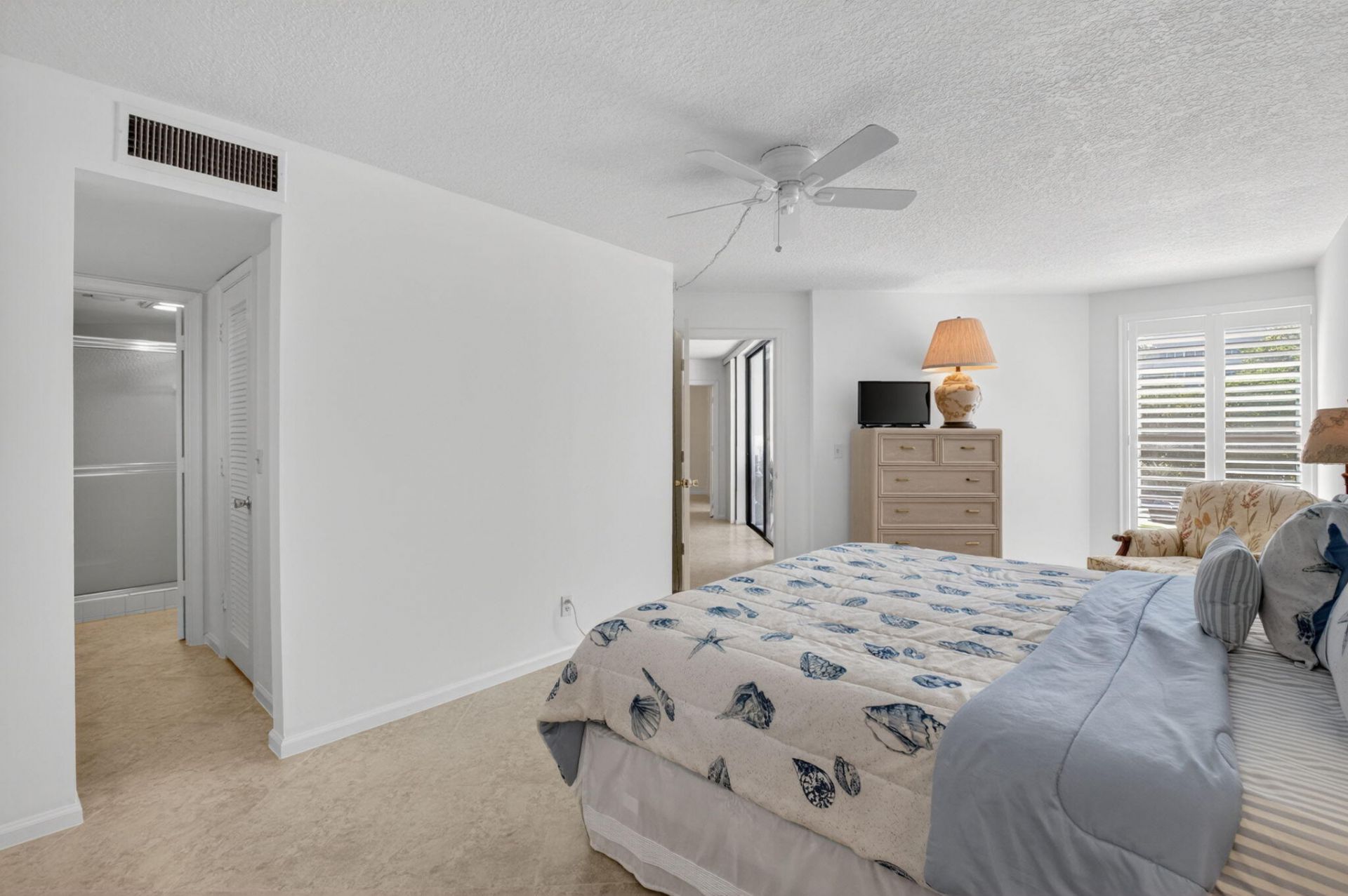 555 Banyan Tree Lane, Unit 307, Delray Beach, FL 33483 Photo