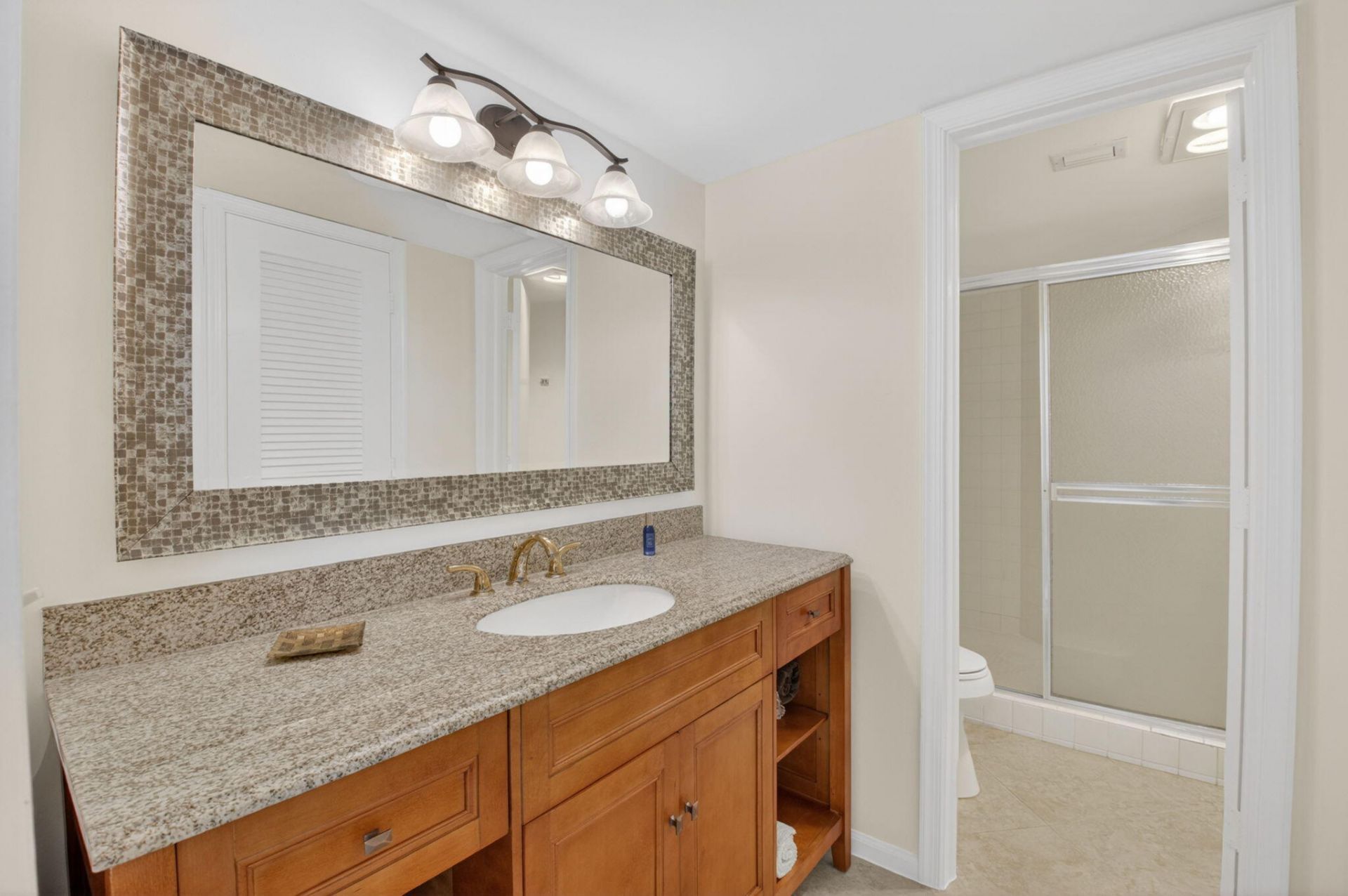 555 Banyan Tree Lane, Unit 307, Delray Beach, FL 33483 Photo