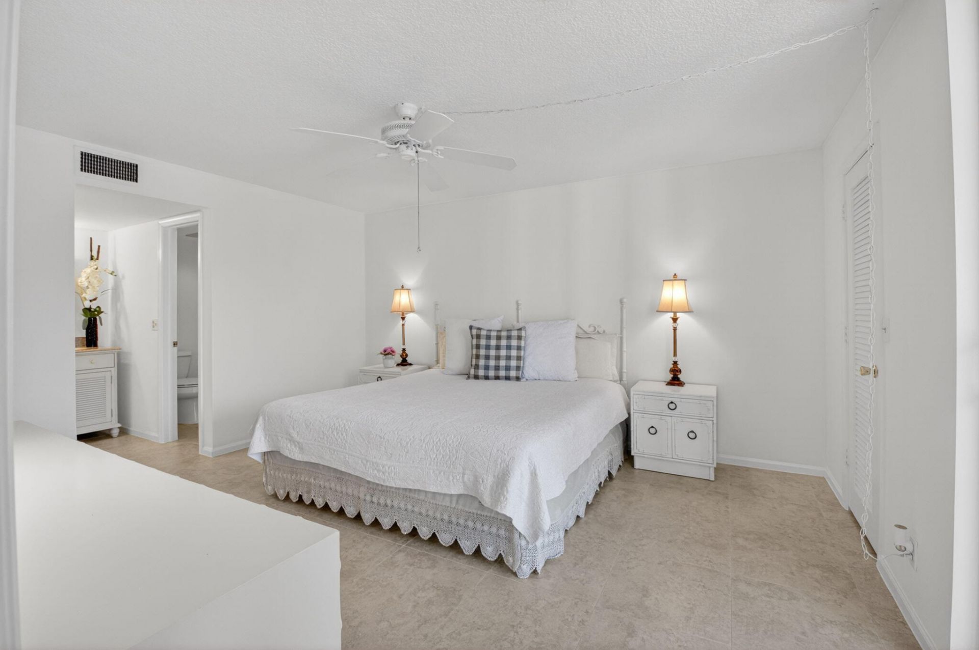 555 Banyan Tree Lane, Unit 307, Delray Beach, FL 33483 Photo