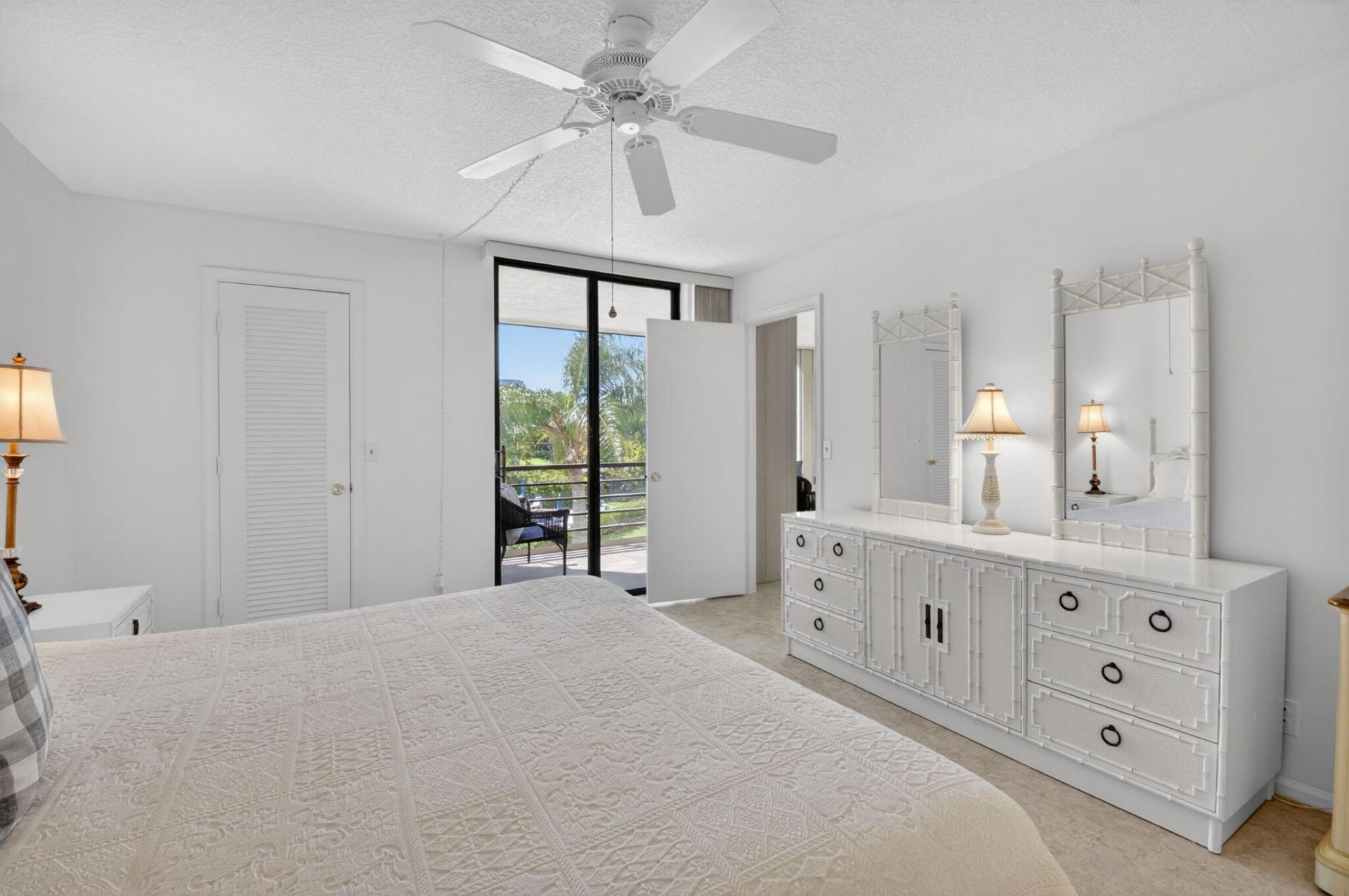 555 Banyan Tree Lane, Unit 307, Delray Beach, FL 33483 Photo
