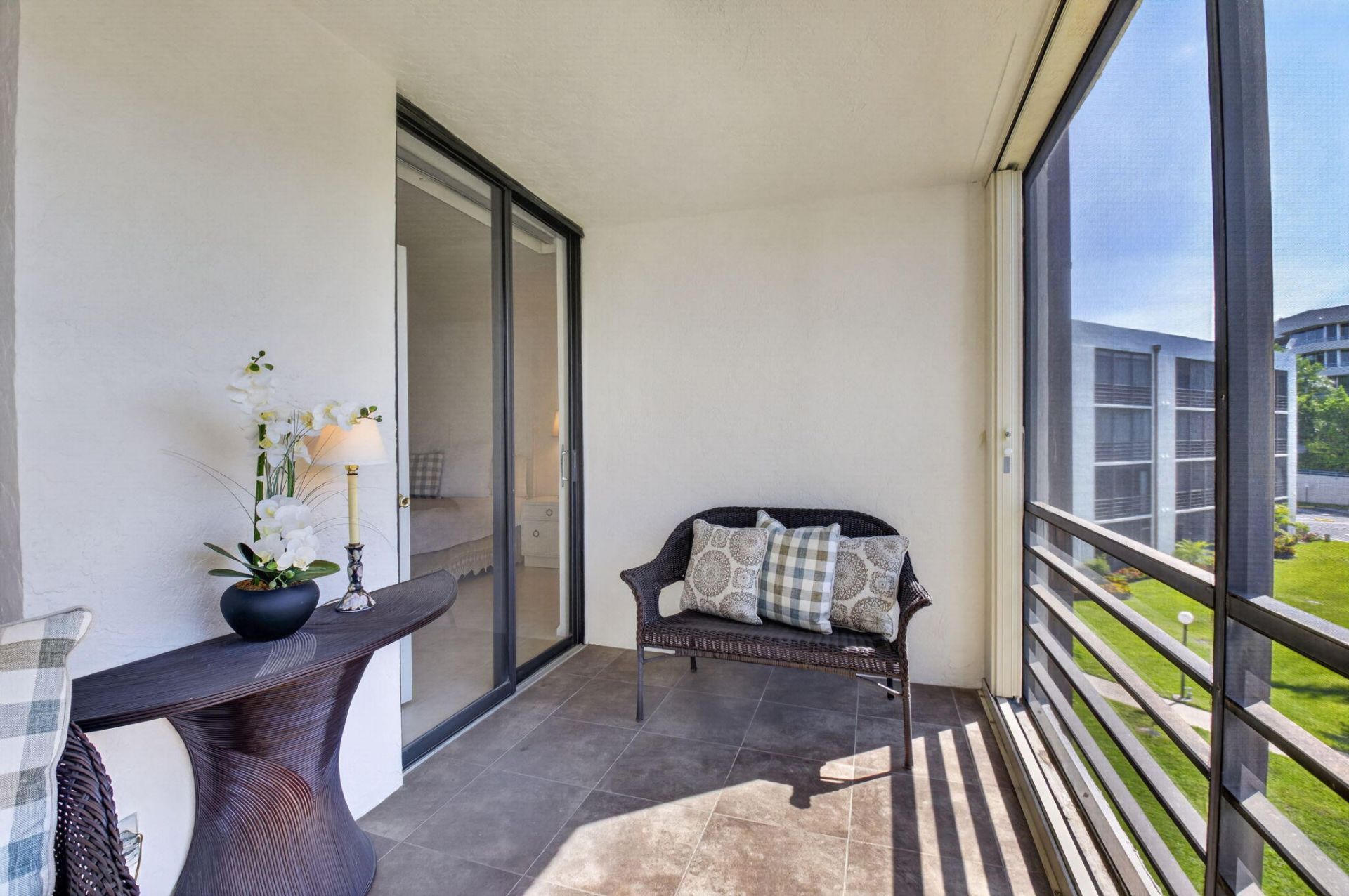 555 Banyan Tree Lane, Unit 307, Delray Beach, FL 33483 Photo