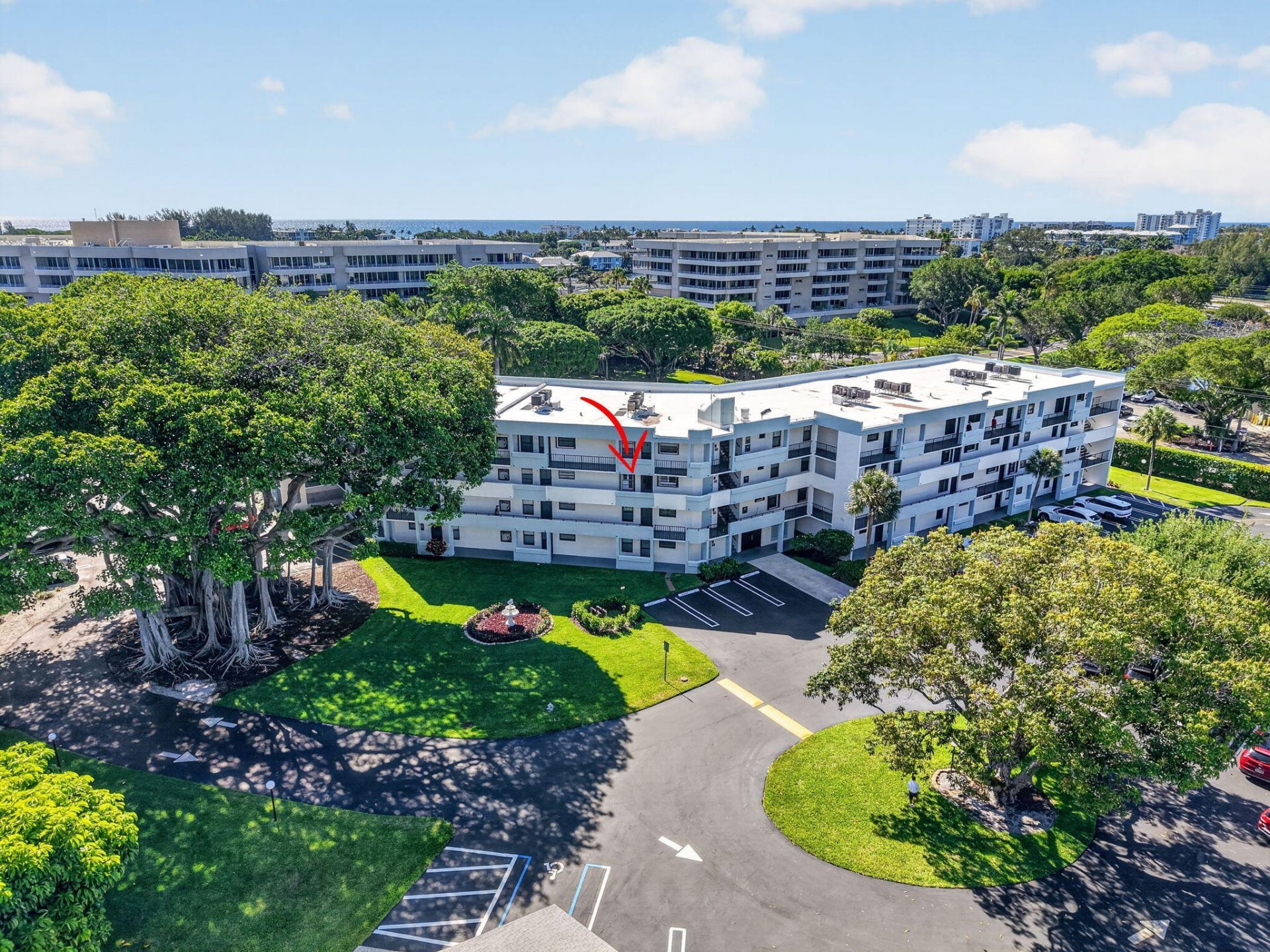555 Banyan Tree Lane, Unit 307, Delray Beach, FL 33483 Photo