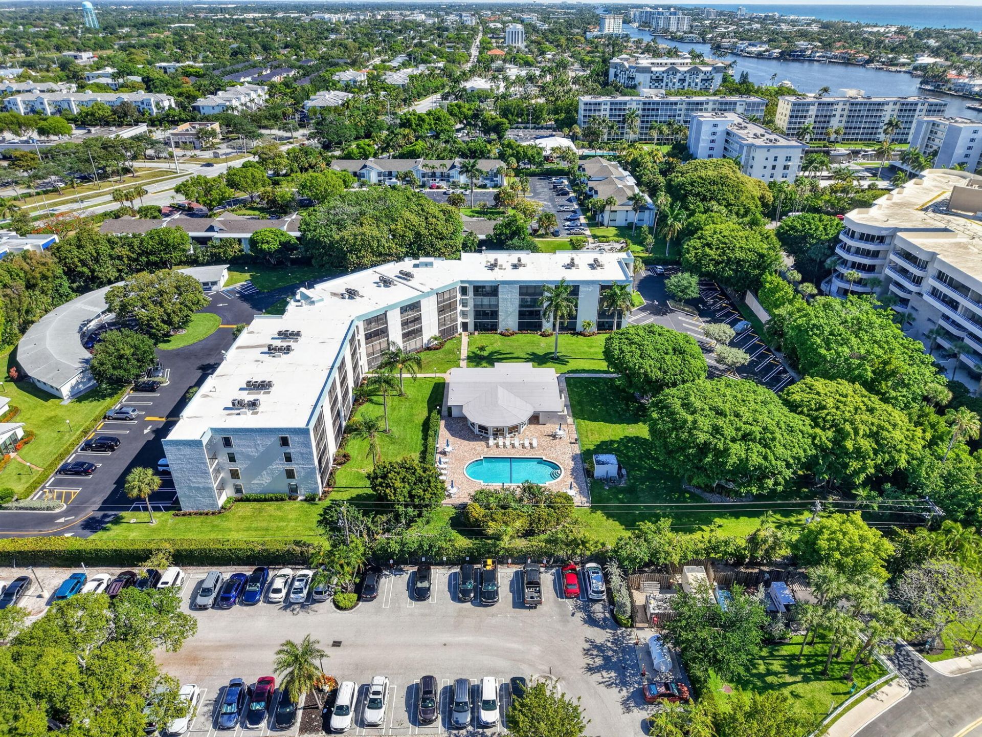 555 Banyan Tree Lane, Unit 307, Delray Beach, FL 33483 Photo