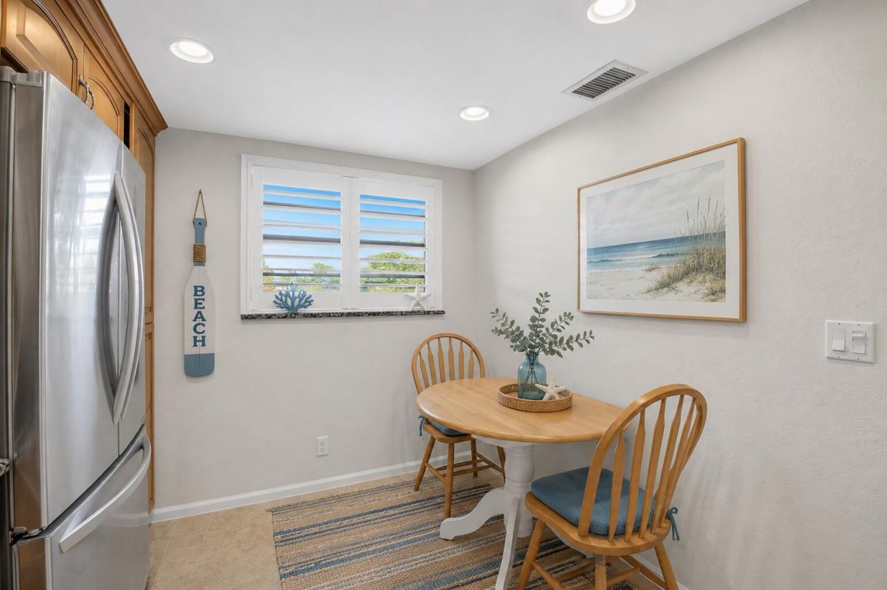 555 Banyan Tree Lane, Unit 307, Delray Beach, FL 33483 Photo