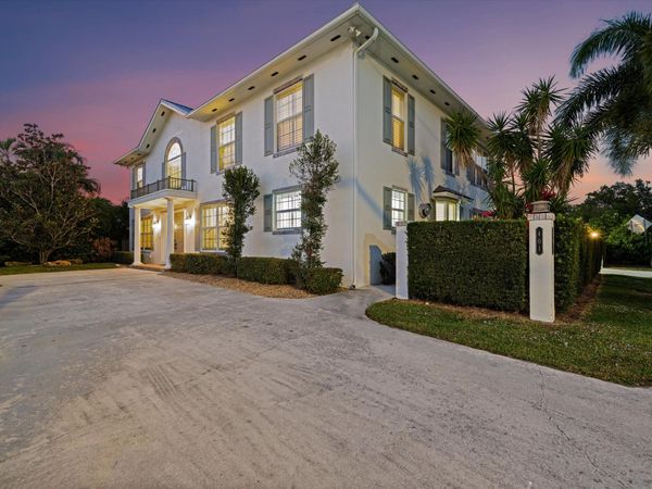 401 Center Street, Jupiter, FL 33458
