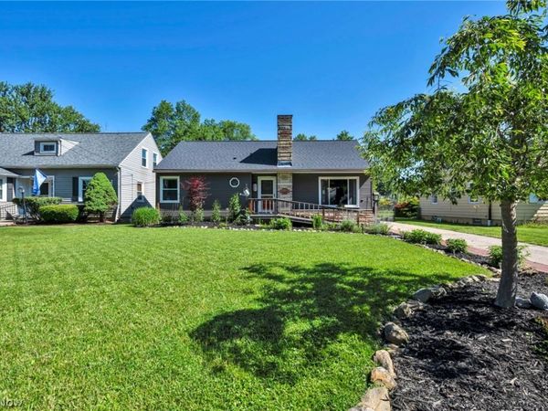 25970 Bagley Road , Olmsted Falls, OH 44138