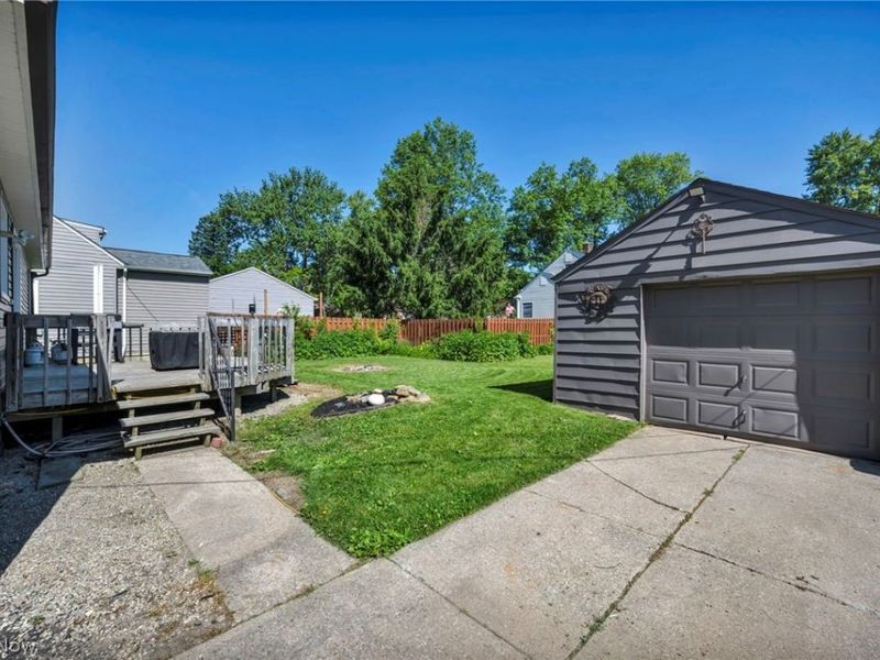 25970 Bagley Road , Olmsted Falls, OH 44138 Photo 41