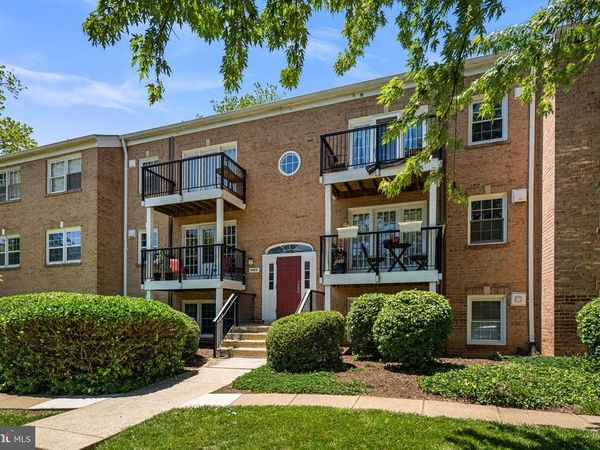 9475 FAIRFAX BOULEVARD, Unit 102, FAIRFAX, VA 22031