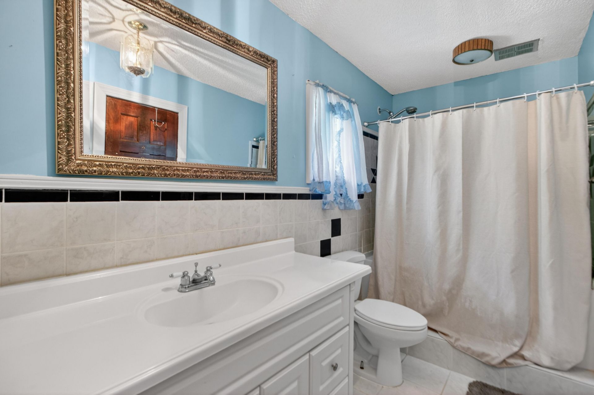 20 Ashland Drive Photo 24