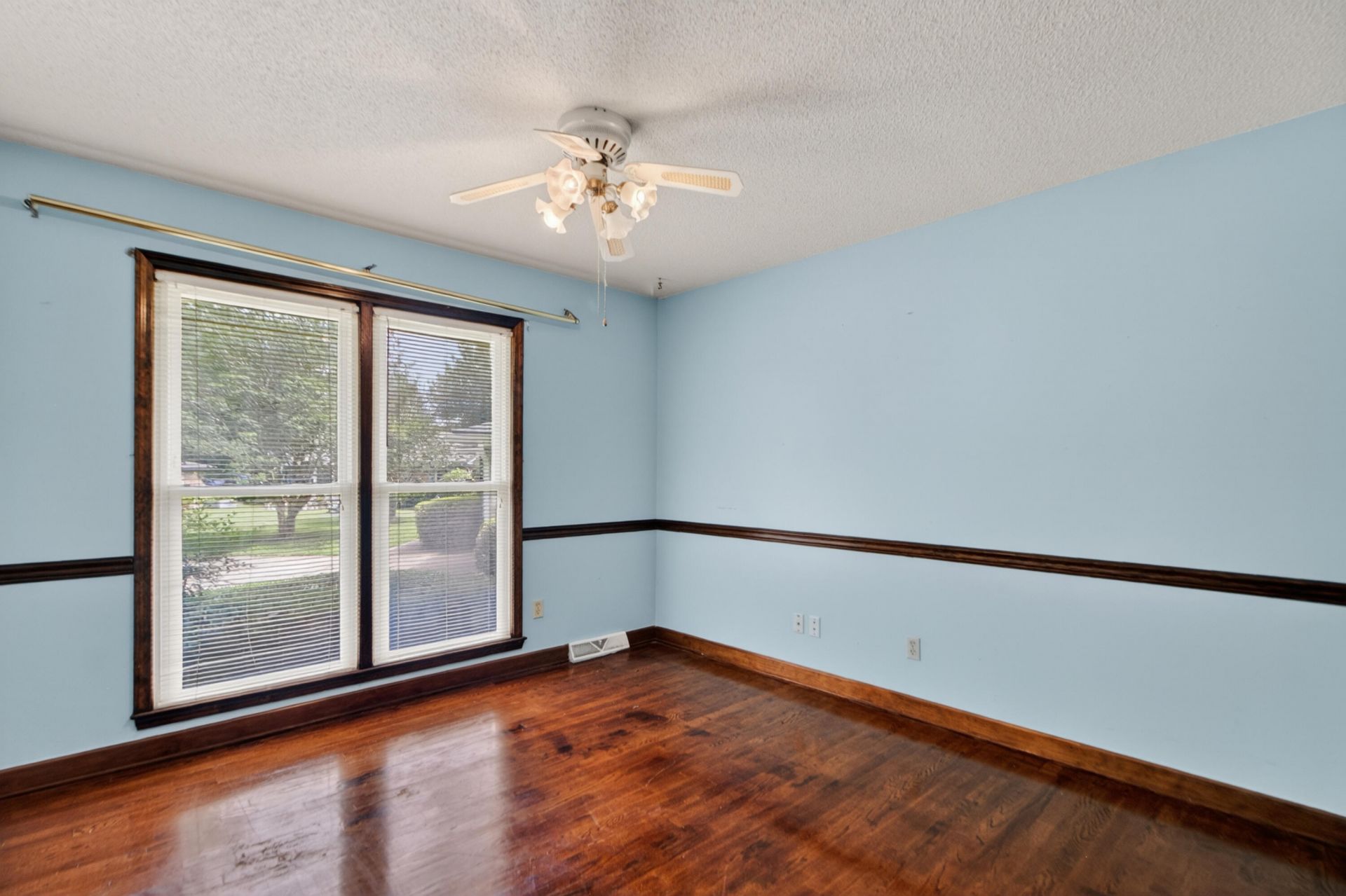 20 Ashland Drive Photo 26