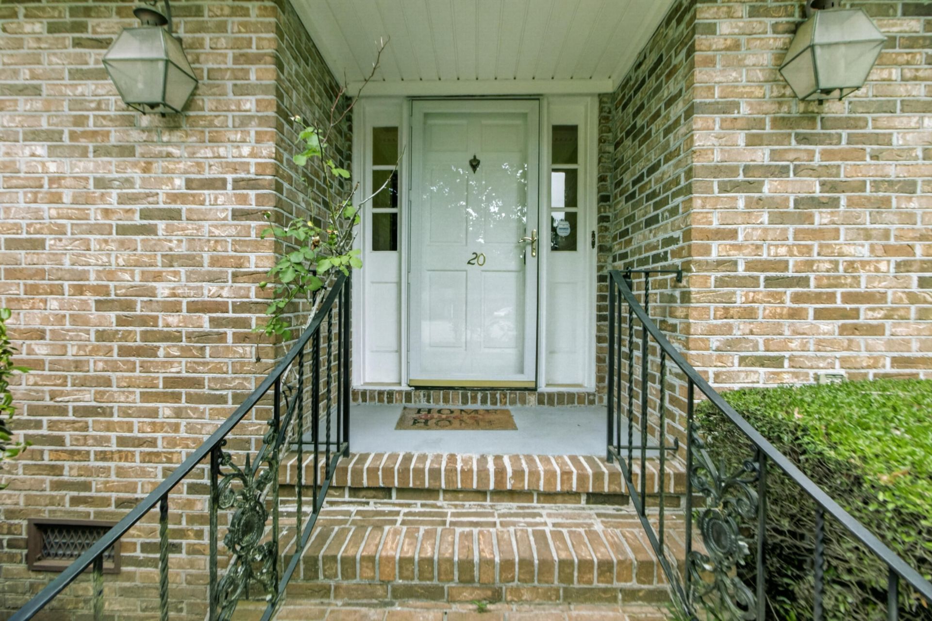 20 Ashland Drive Photo 4