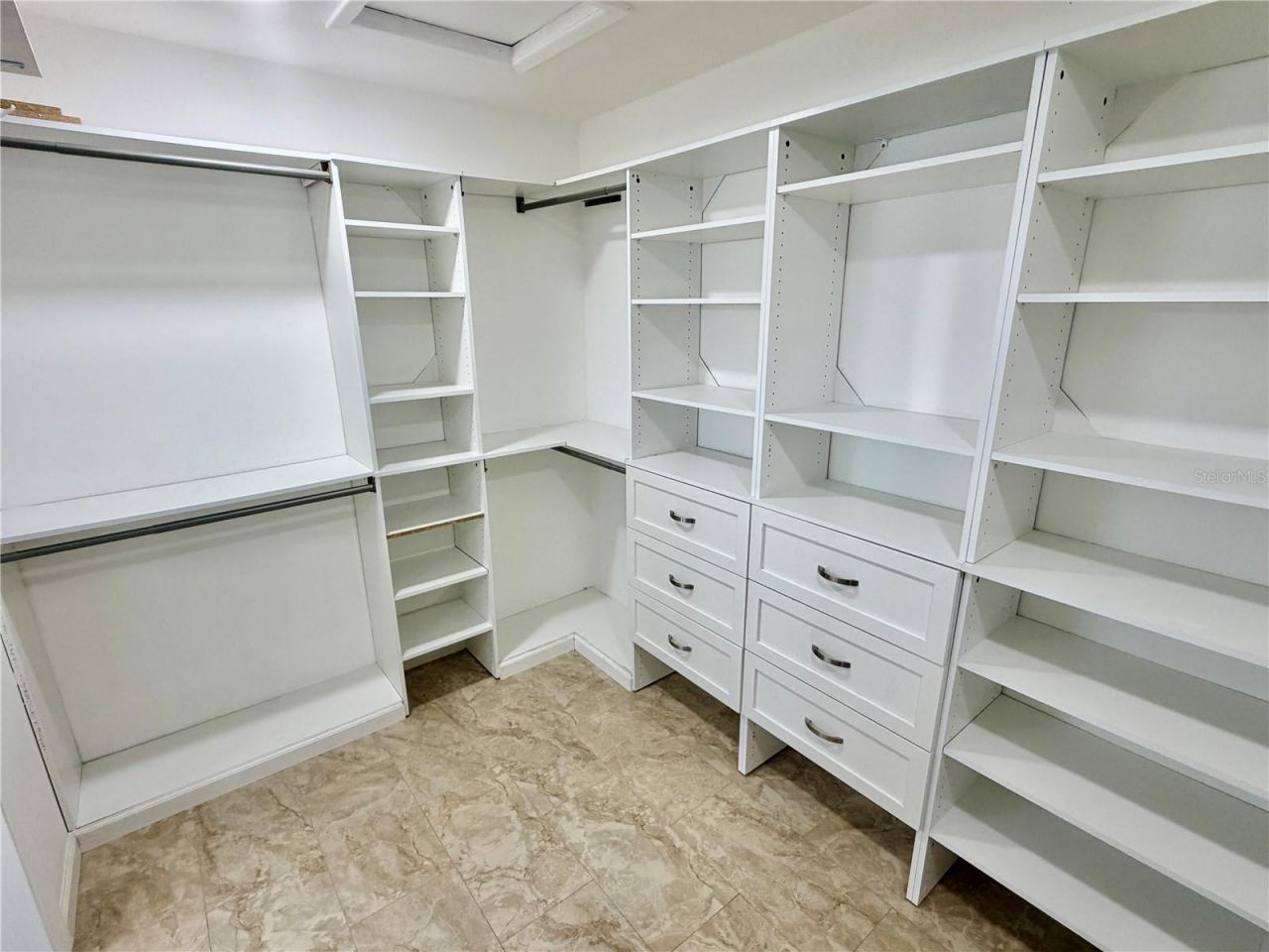 7031 Drury Street , Tampa, FL 33635 Photo