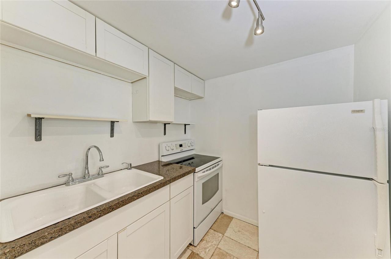 2714 Datura Street , Sarasota, FL 34239 Photo