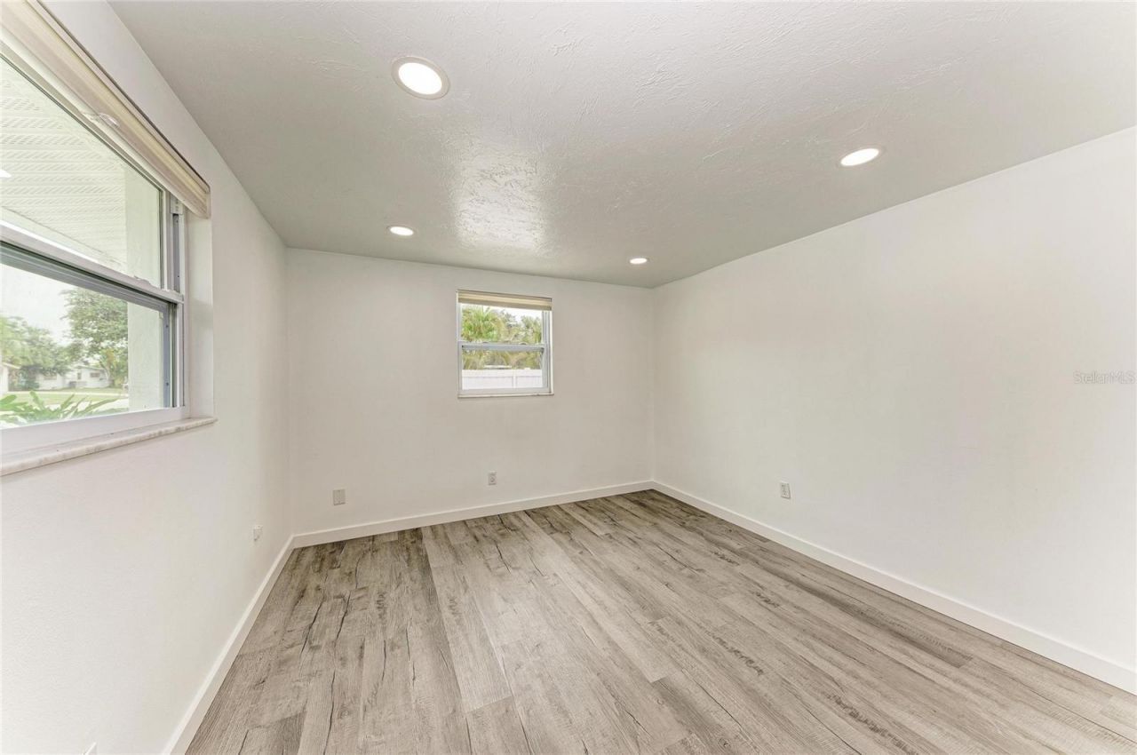 2714 Datura Street , Sarasota, FL 34239 Photo