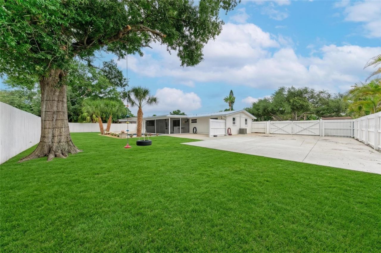 2714 Datura Street , Sarasota, FL 34239 Photo
