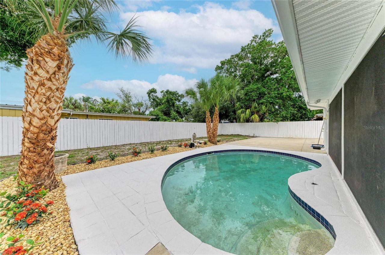 2714 Datura Street , Sarasota, FL 34239 Photo