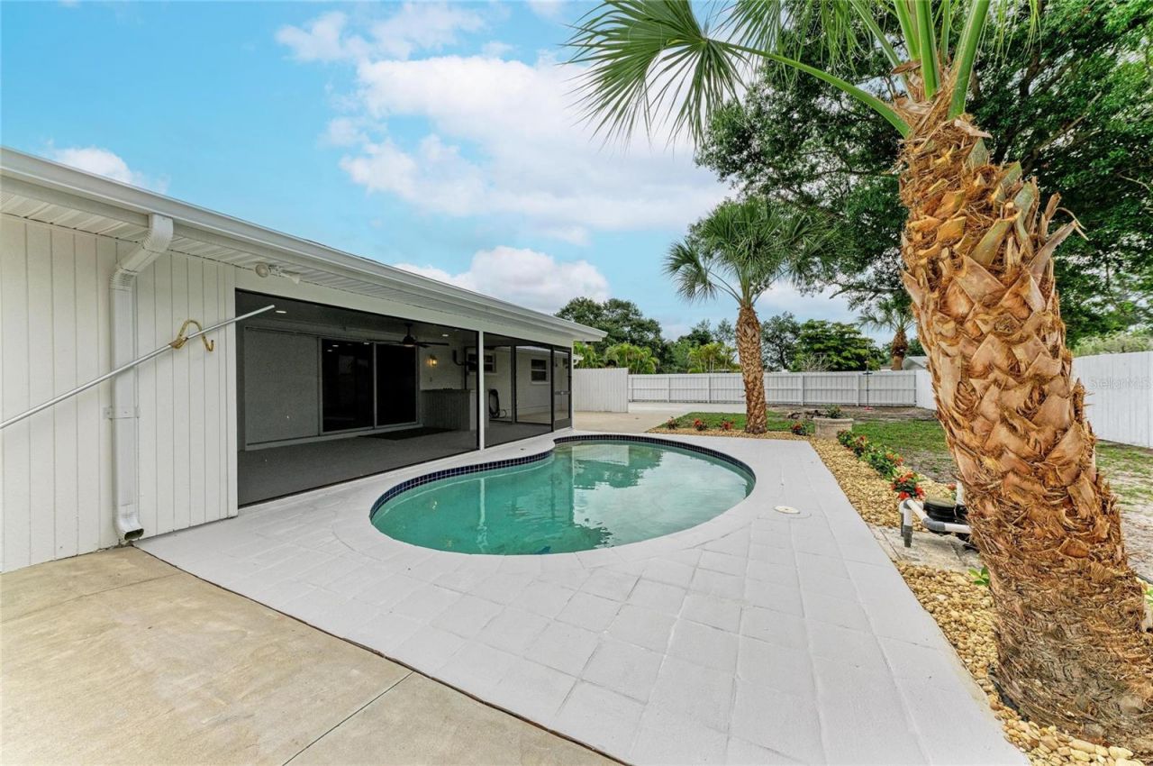 2714 Datura Street , Sarasota, FL 34239 Photo