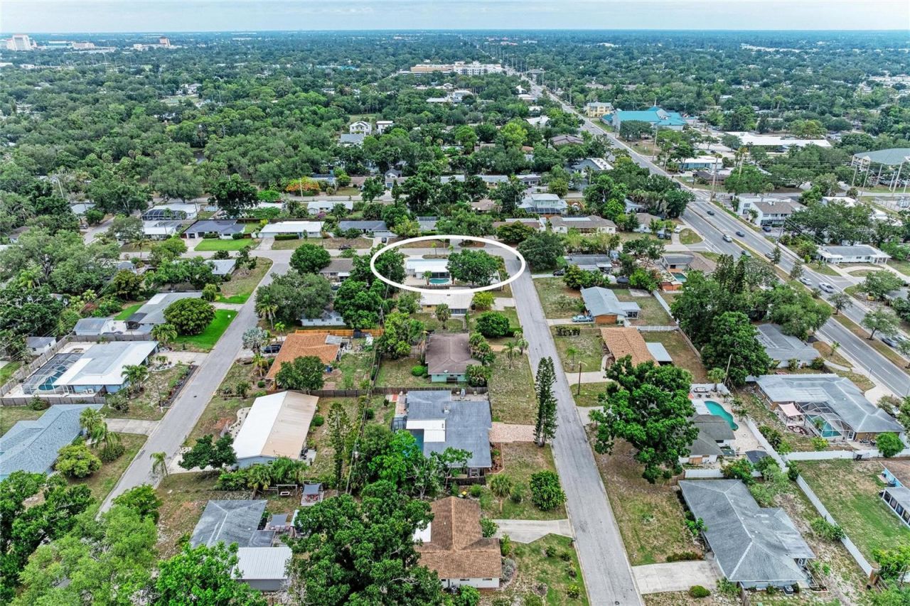 2714 Datura Street , Sarasota, FL 34239 Photo