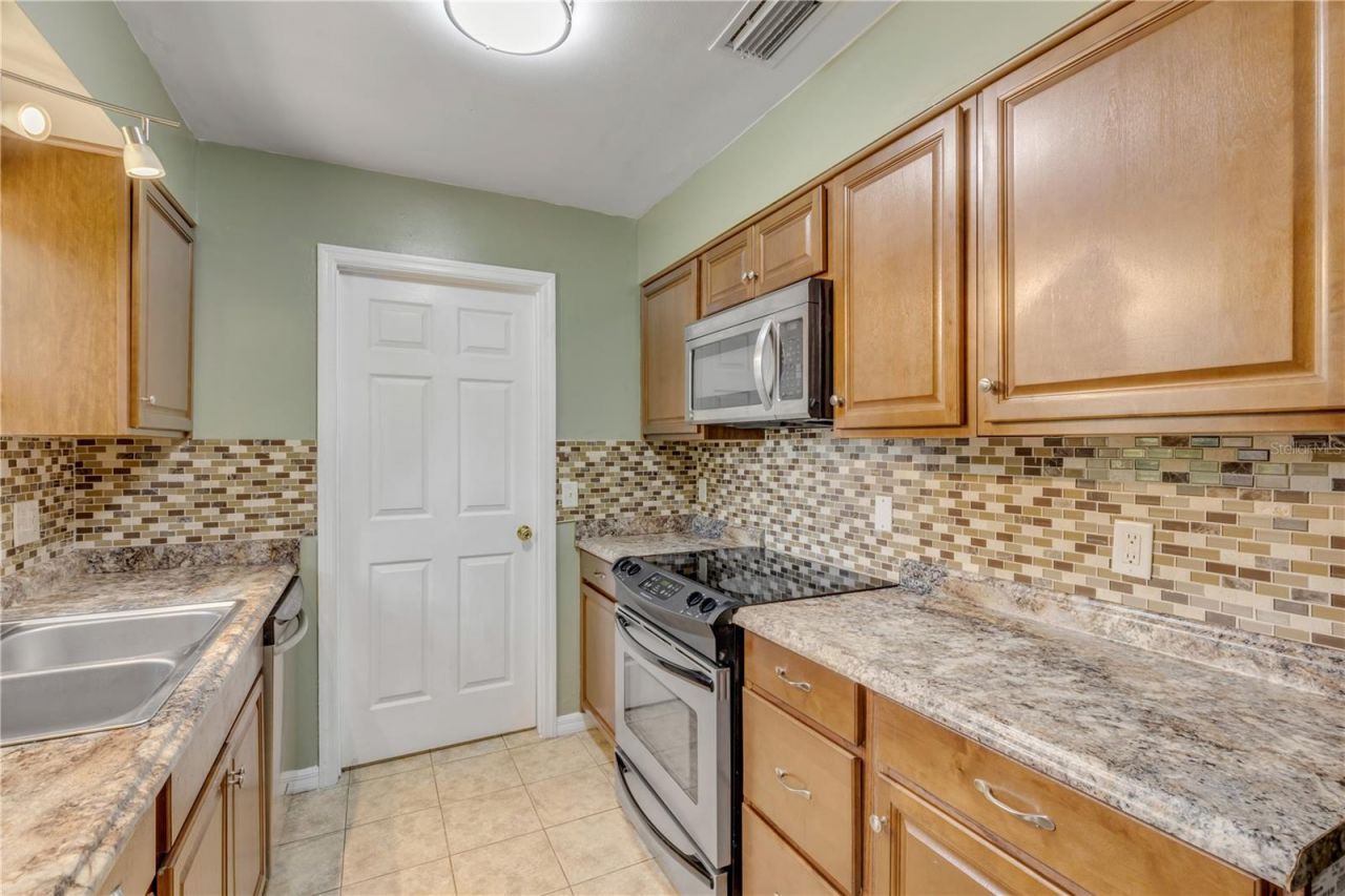 380 Julia Avenue , Orange City, FL 32763 Photo