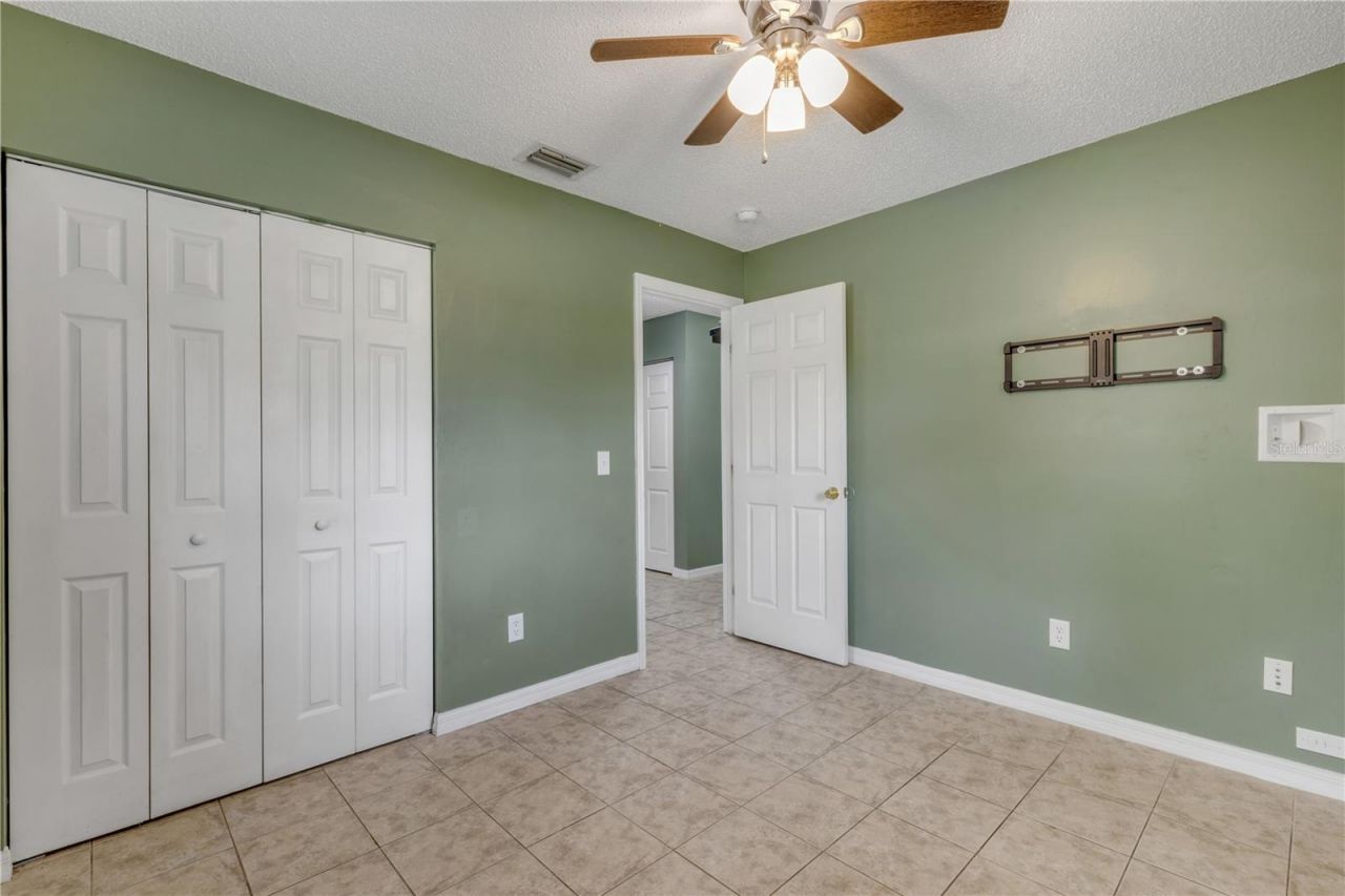 380 Julia Avenue , Orange City, FL 32763 Photo