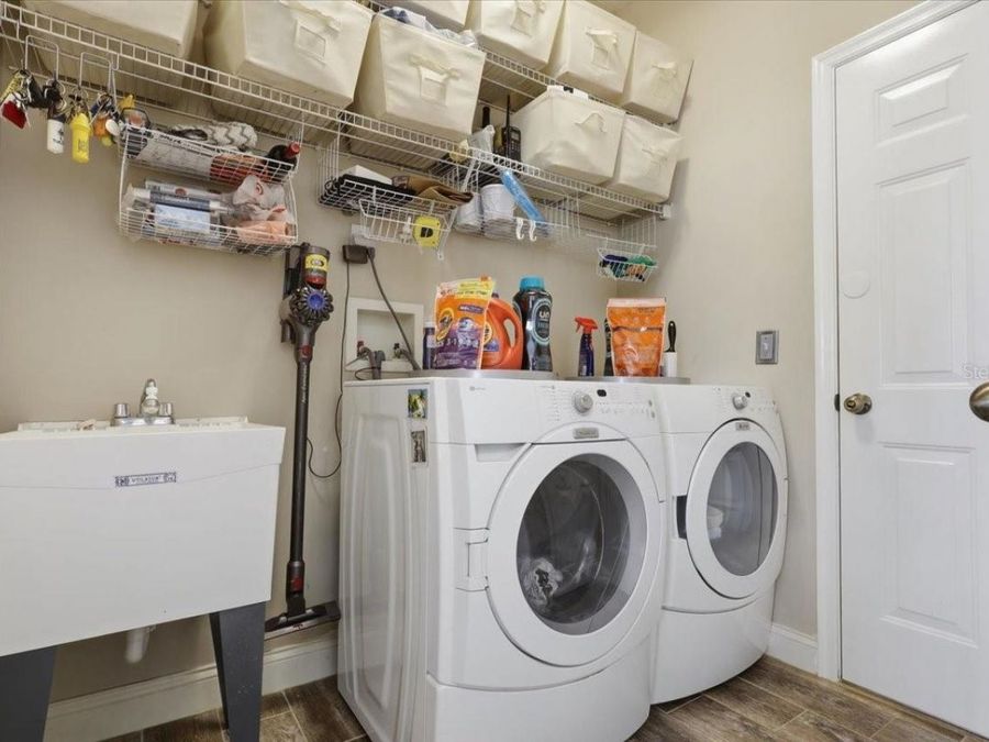Property Image 39