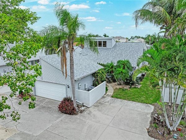 11207 LONGWOOD CT, Unit 11207, BRADENTON, FL 34209