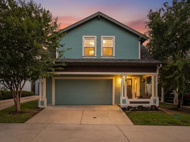 656 Bishop Heights Lane, Dallas, TX 75208