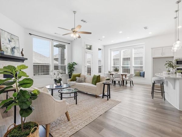 9521 Leisure Pace Lane, Oak Point, TX 75068