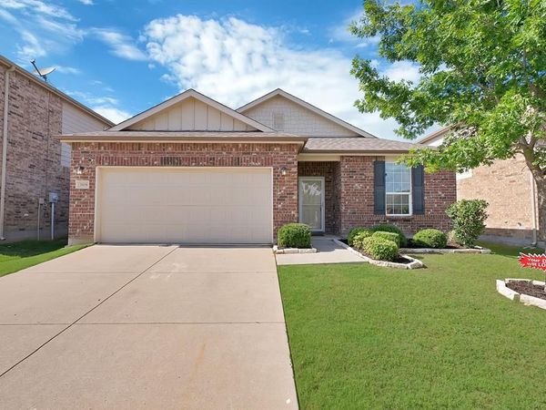 3109 Walker Creek Drive, Little Elm, TX 75068