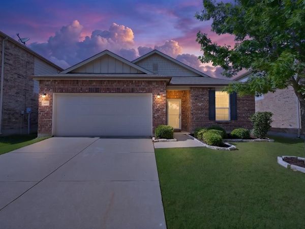3109 Walker Creek Drive, Little Elm, TX 75068